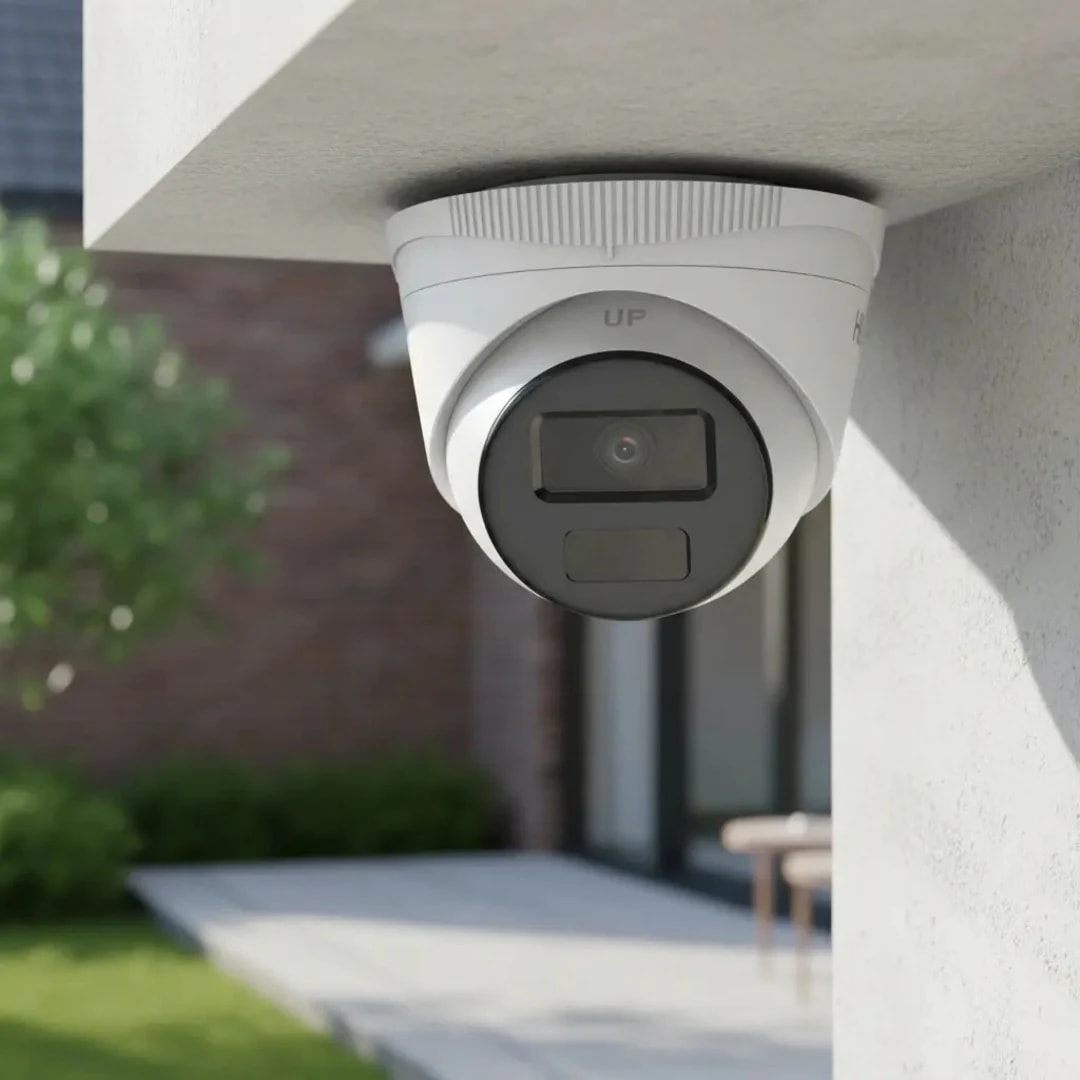 Cámara IP HiLook Ipc-t221h-c 2MP domo 2.8mm PoE audio - imagen 3